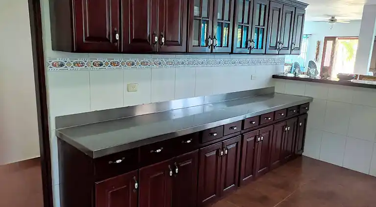 Natural Pool Villa, perfekt für Familien