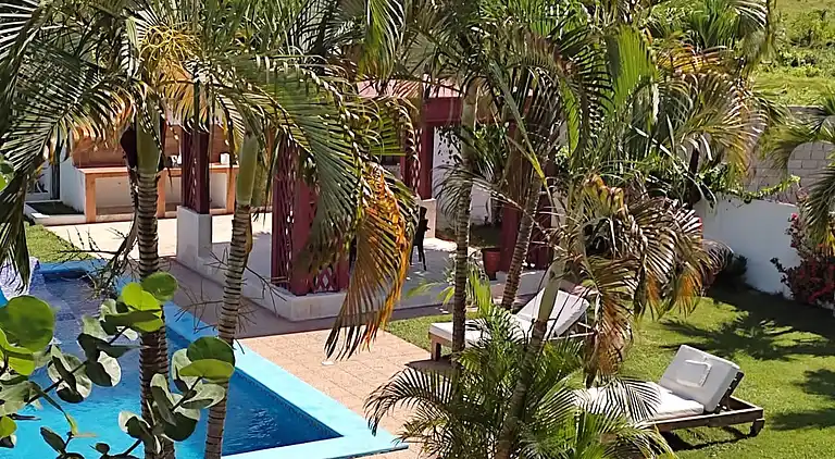 Natural Pool Villa, perfekt für Familien