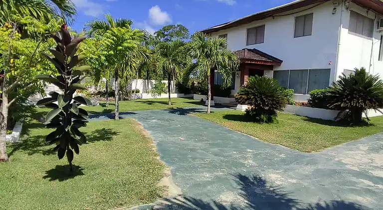 Natural Pool Villa, perfekt für Familien