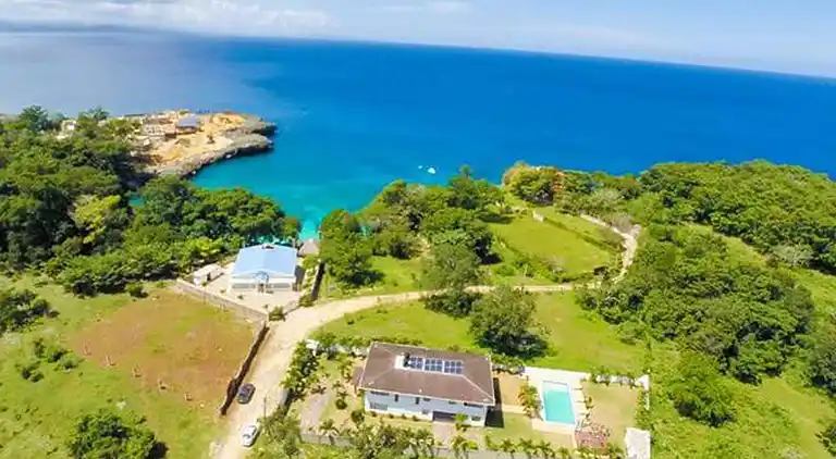 Natural Pool Villa, perfekt für Familien