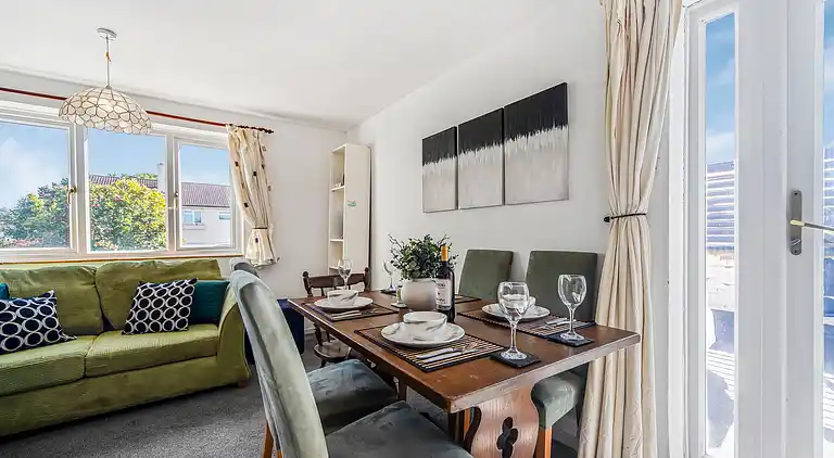 Stilvolles und helles 3-Zimmer-Apartment in Headington,