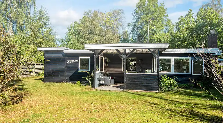 Holiday home in Fjellerup Strand