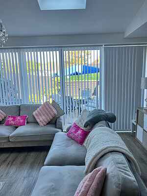 staysolihull, grande maison d'angle spacieuse,