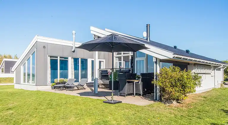 Holiday home in Øer Strand