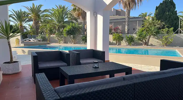 Villa in Roquetas de Mar