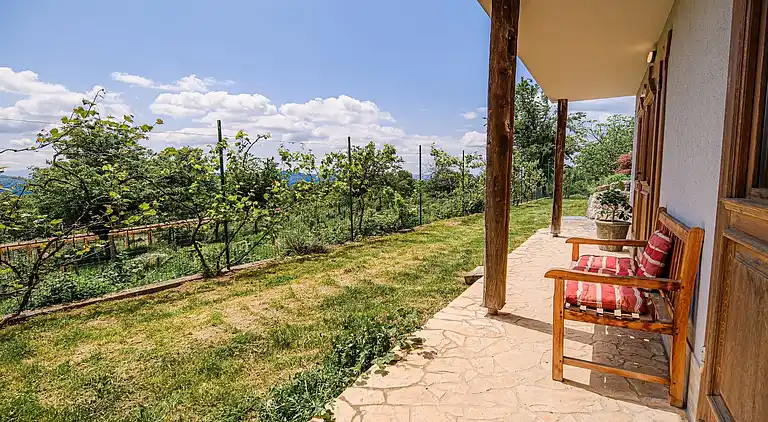 Apartment in Metni Vrh