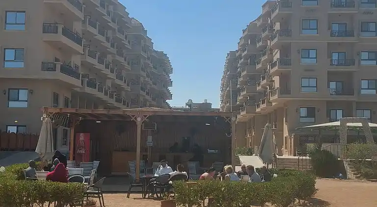 2BR Apartment •Side Sea View • Pool •Turtles Beach