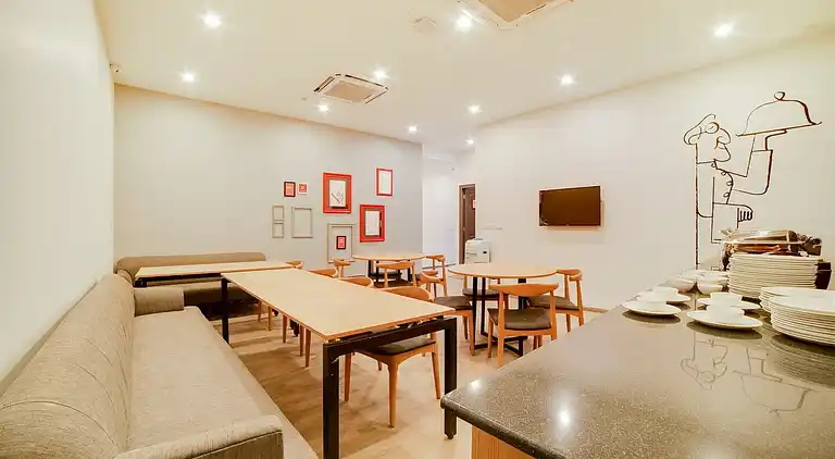 Ferienhaus in Central Silk Board Colony