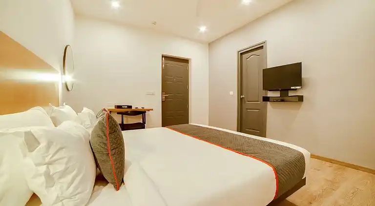 Ferienhaus in Central Silk Board Colony