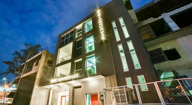 Ferienhaus in Central Silk Board Colony