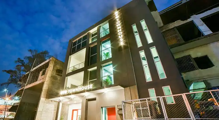 Ferienhaus in Central Silk Board Colony