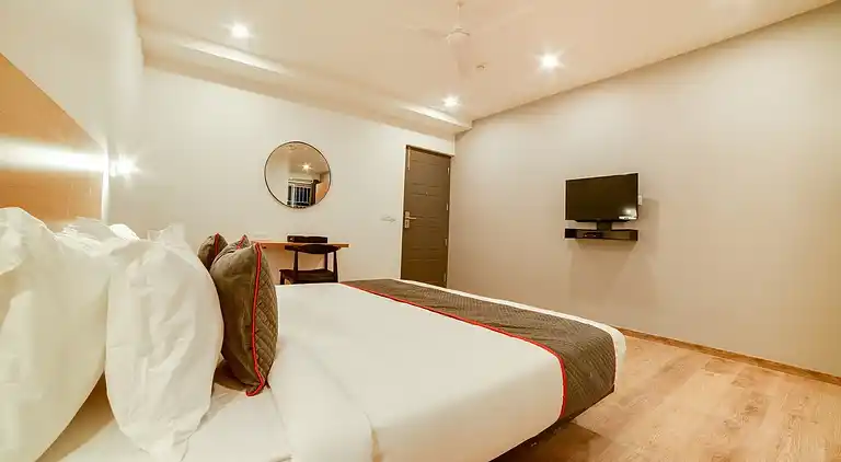 Ferienhaus in Central Silk Board Colony