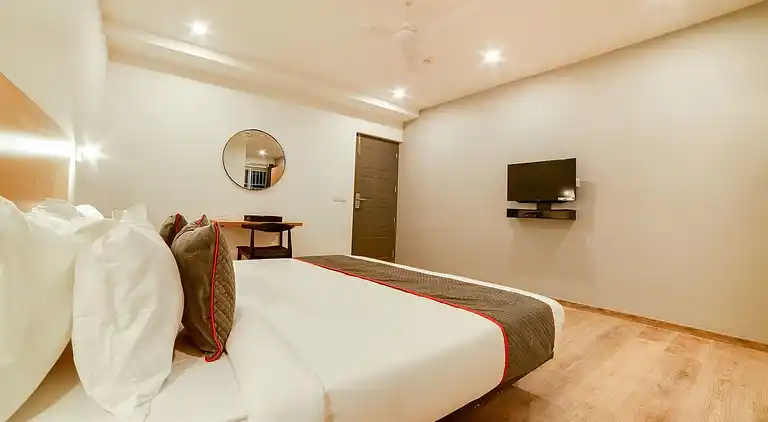 Ferienhaus in Central Silk Board Colony