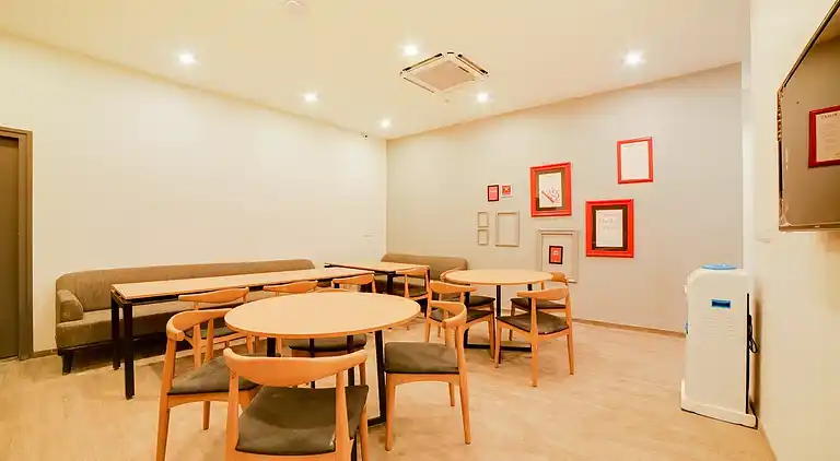 Ferienhaus in Central Silk Board Colony