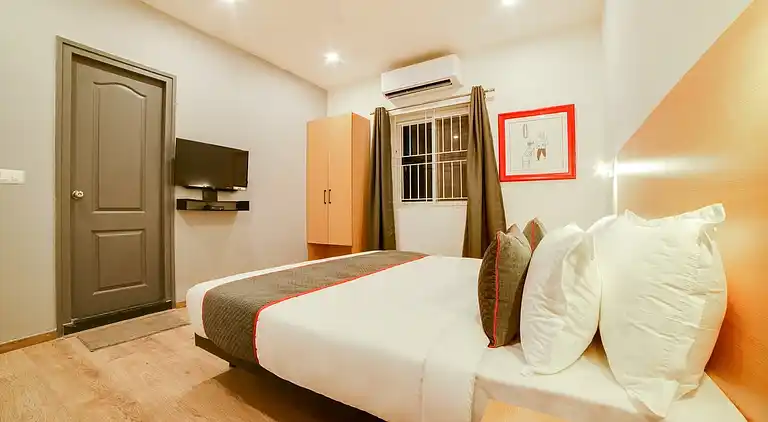 Ferienhaus in Central Silk Board Colony