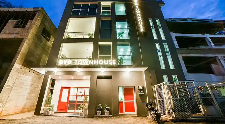 Ferienhaus in Central Silk Board Colony