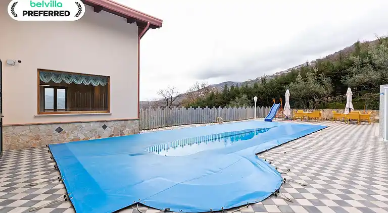 Villa i San Mango d'Aquino