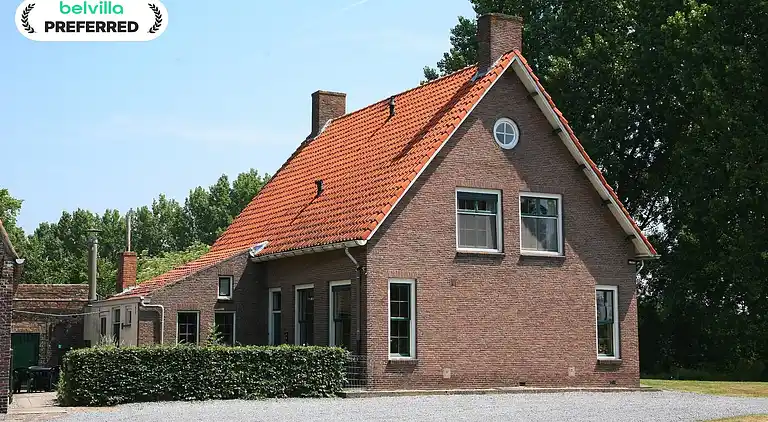 Farm house in Eede