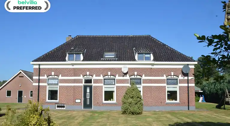 Farm house in Haarlo