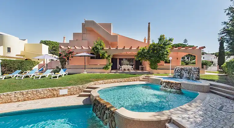 5 Schlafzimmer mit eigenem Bad, in der Nähe des Zentrums,