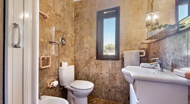 5 Schlafzimmer mit eigenem Bad, in der Nähe des Zentrums,