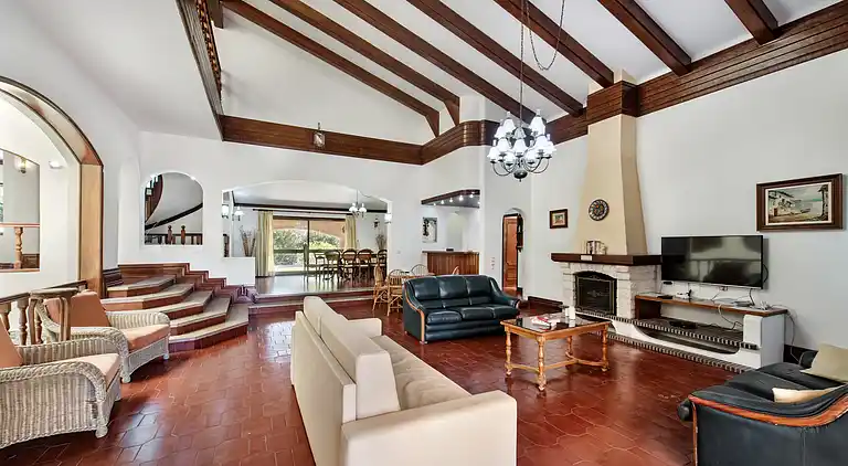 5 Schlafzimmer mit eigenem Bad, in der Nähe des Zentrums,