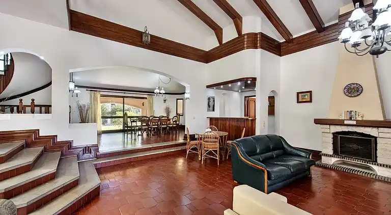 5 Schlafzimmer mit eigenem Bad, in der Nähe des Zentrums,