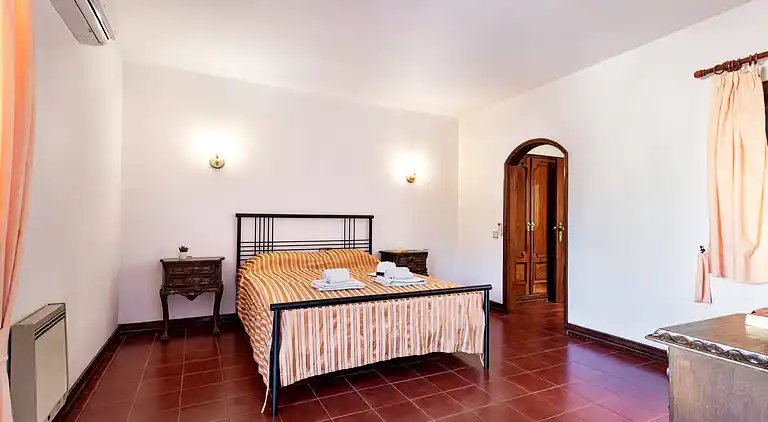 5 Schlafzimmer mit eigenem Bad, in der Nähe des Zentrums,