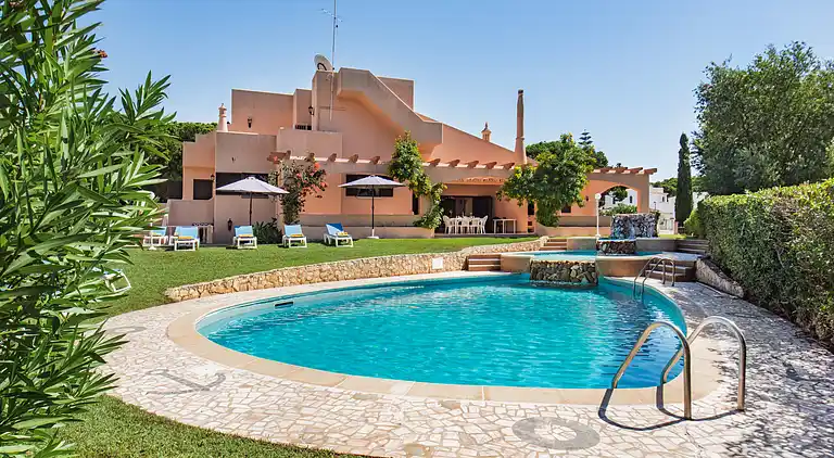 5 Schlafzimmer mit eigenem Bad, in der Nähe des Zentrums,