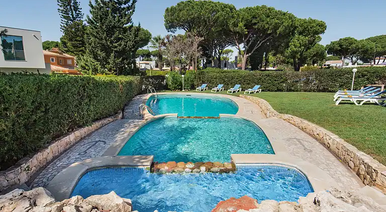 5 Schlafzimmer mit eigenem Bad, in der Nähe des Zentrums,