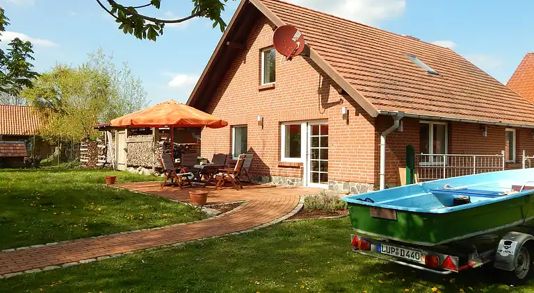 Holiday home in Neu Poserin