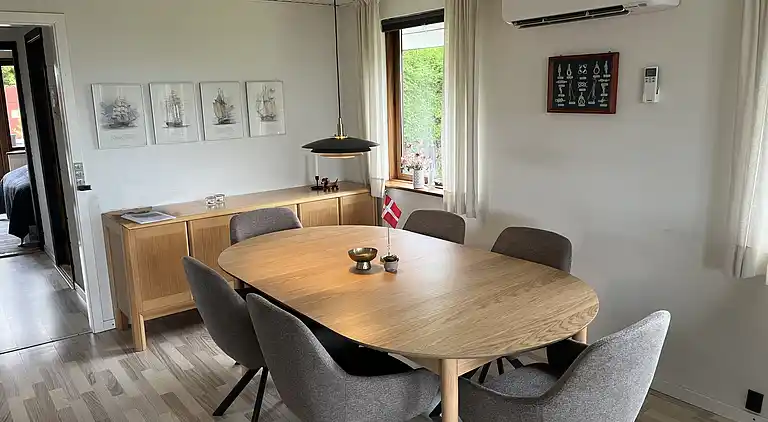 Gemütliches Ferienhaus in Strandnähe