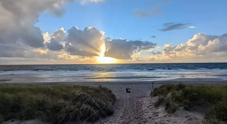Sommerhus ved Bjerregård Strand