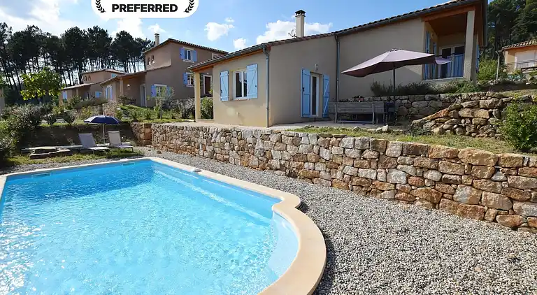 Villa i Saint-Mélany