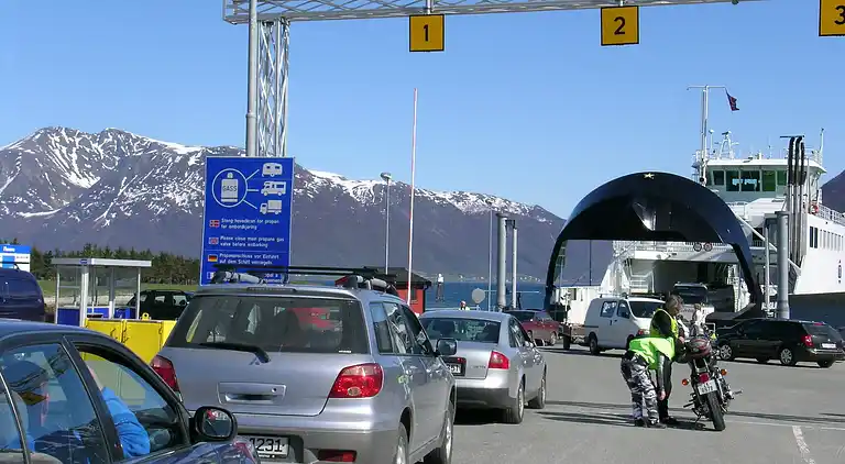 Holiday home in Flesnes