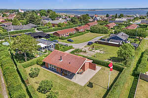 Härligt fritidshus nära strand och natu