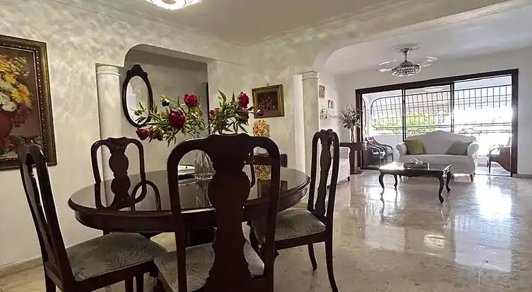 Cozy apartment in Piantini city center