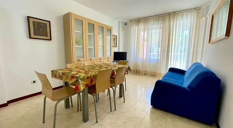 Beachfront sea view flat