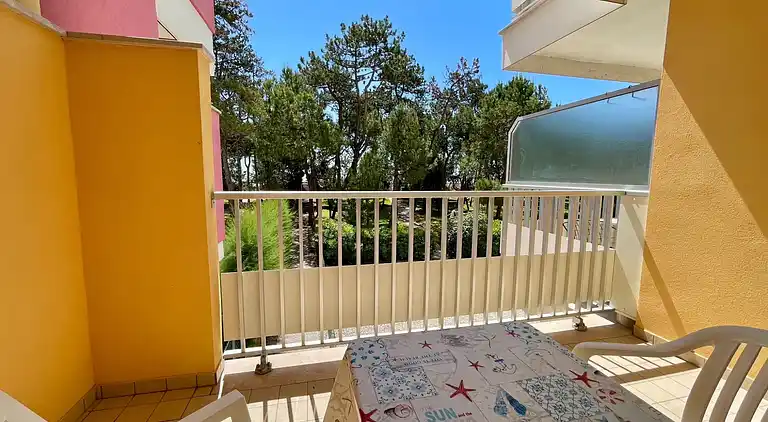 Beachfront sea view flat