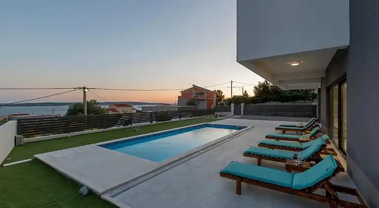 Villa in Kaštel Sućurac