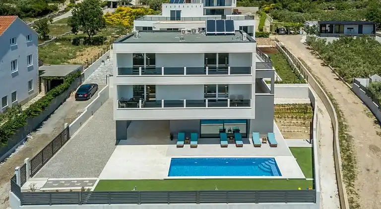 Villa in Kaštel Sućurac