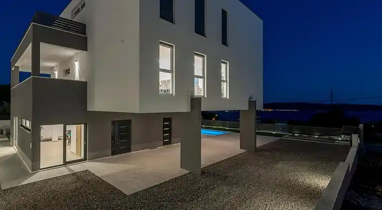Villa in Kaštel Sućurac