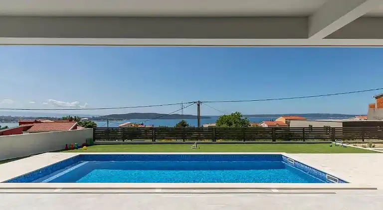 Villa in Kaštel Sućurac