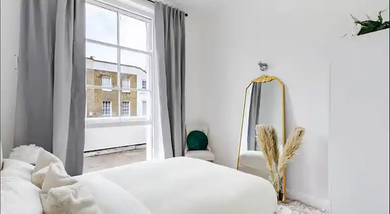 Spacious Apartment with Terrace – King’s Cross