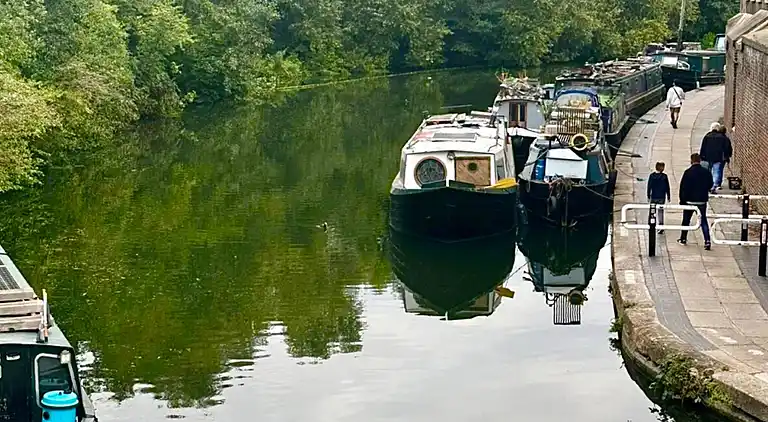 Spacious Apartment with Terrace – King’s Cross