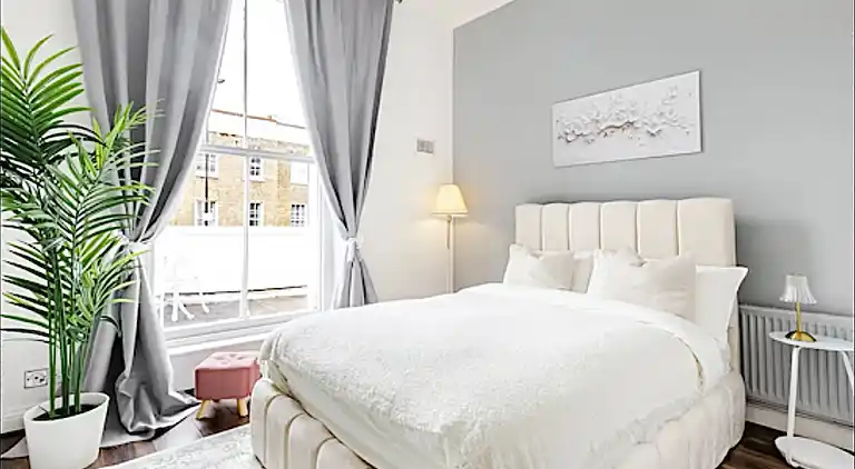 Spacious Apartment with Terrace – King’s Cross