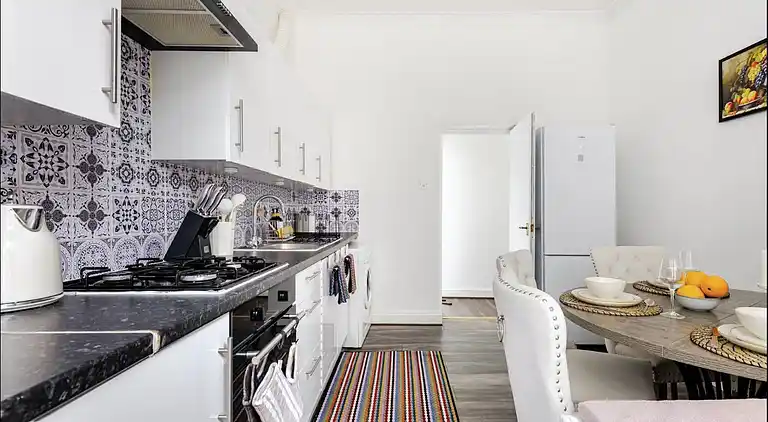 Spacious Apartment with Terrace – King’s Cross