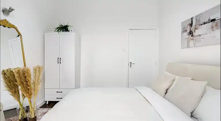 Spacious Apartment with Terrace – King’s Cross