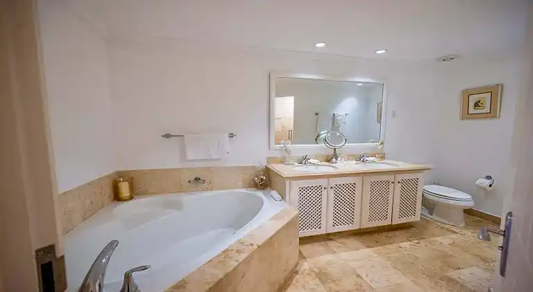 Sugar Breeze #B106 - 2bd By ZenBreak