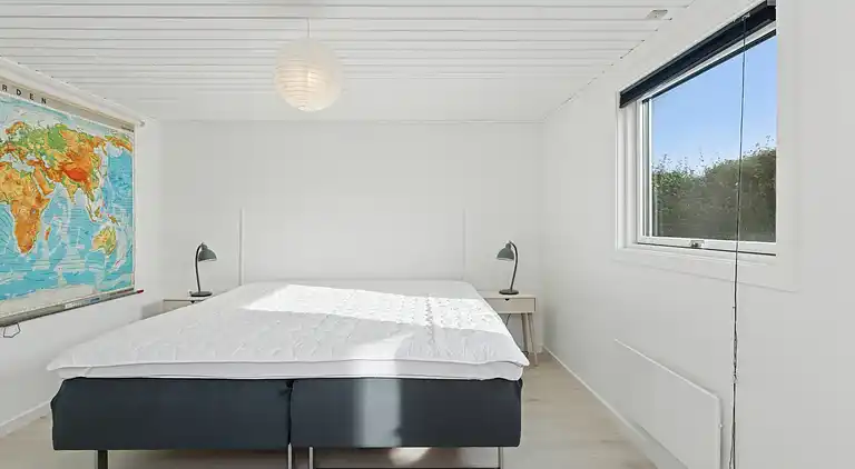 Roligt feriehus med anneks og skønne udearealer